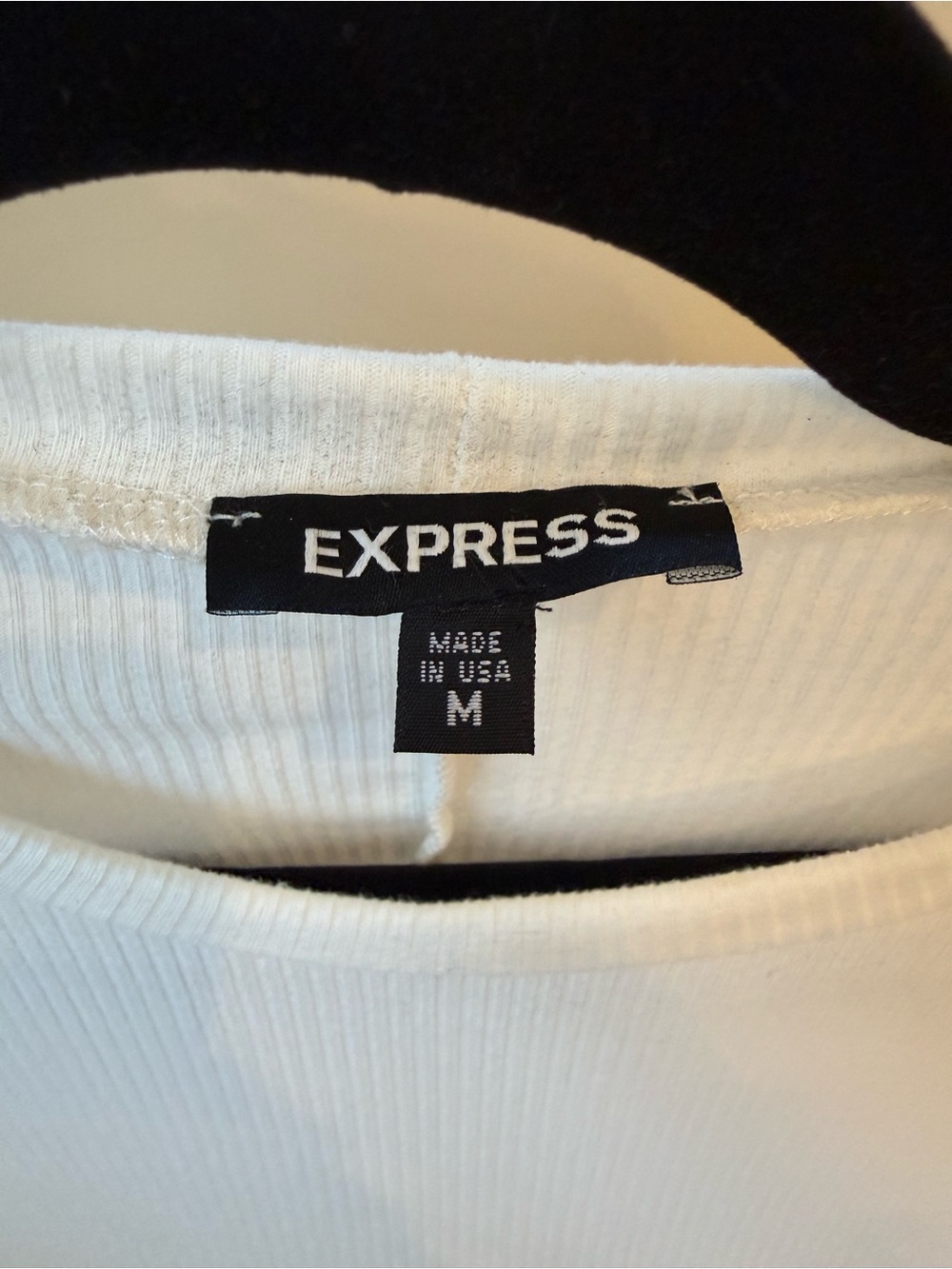 Express Cream Ribbed Puff Sleeve Tee - Picture 3 of 3
